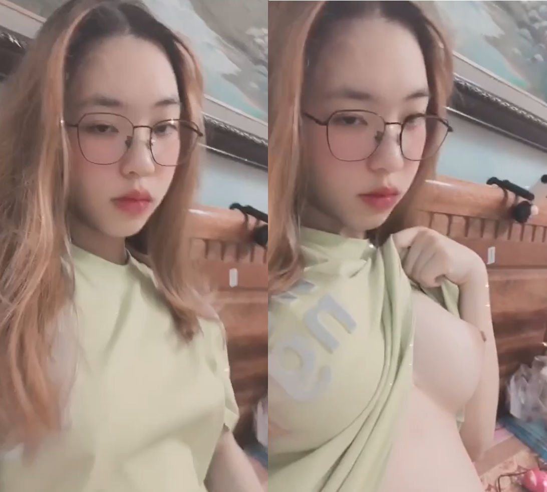 Vụng trộm với em nhân viên cùng công ty